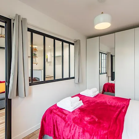Cozy 1-bedroom With Amenities Near Iconic Montmartre Neighbourhood * Parigi